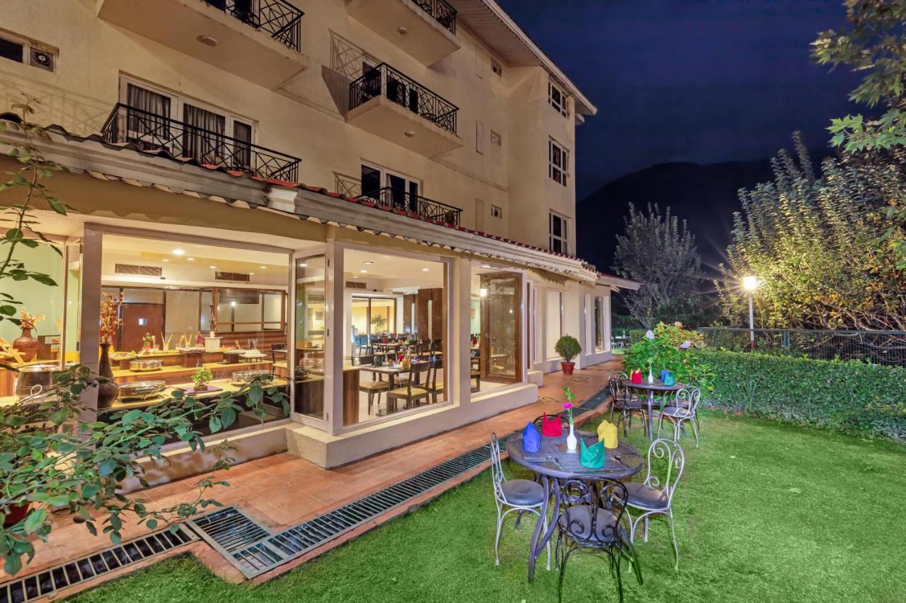 Hotel Club Mahindra Snow Peaks Manali Zewnętrze zdjęcie